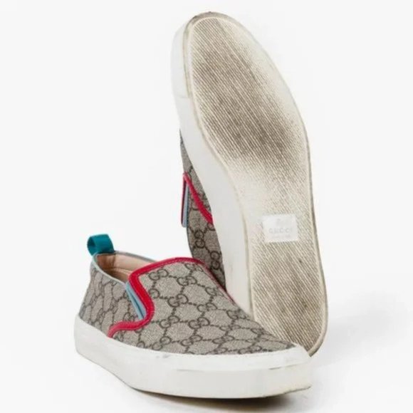 Gucci Beige GG Canvas Slip On Sneaker - Picture 4 of 11